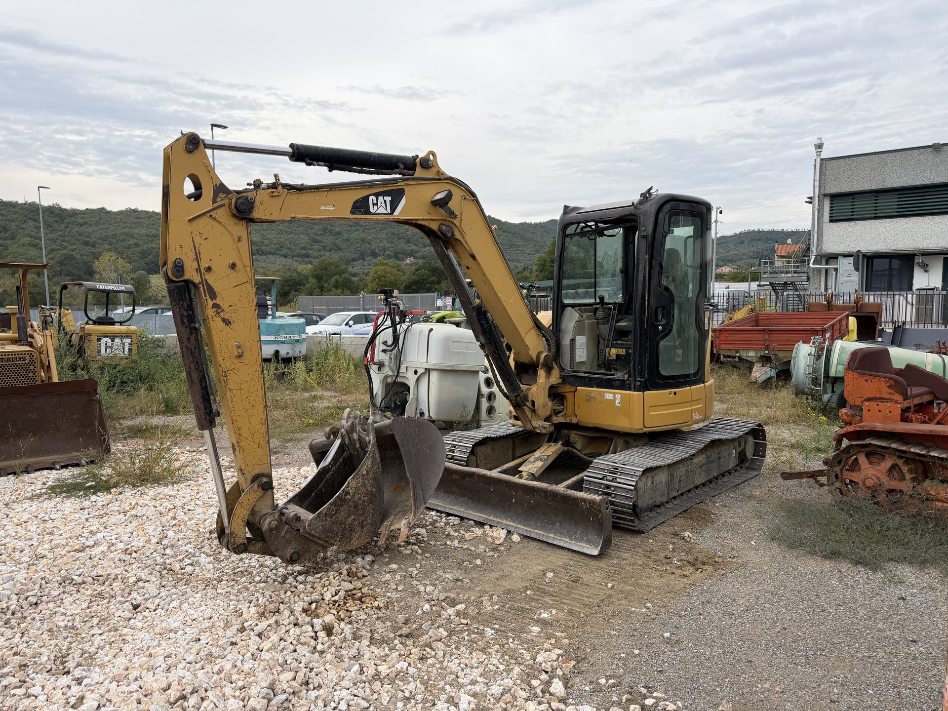 CATERPILLAR 305 C CR