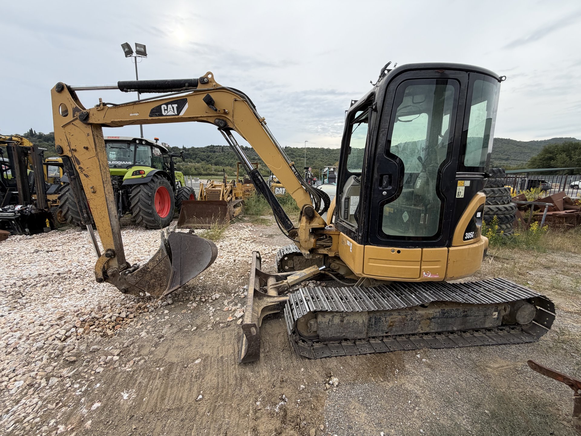 CATERPILLAR 305 C CR
